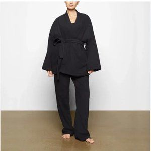 NWT Skims by Kim Kardashian Fleece Wrap Belted Jacket Size 4X Onyx Black